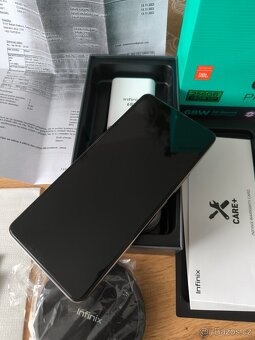 Infinix NOTE 30 Pro 8/256 zlatý kompletní balení v záruce - 4