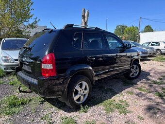 Hyundai Tuscon 2.0 CRDi 4x4 Automat - 4