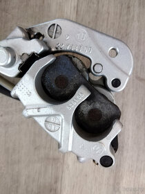 Brzdovy třmen předni Brembo - 4