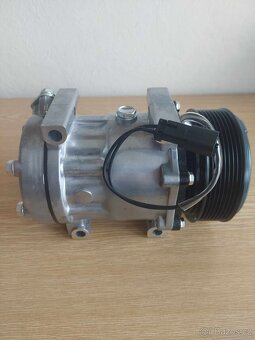 Kompresor klimatizace JCB 320/08562-A - 4