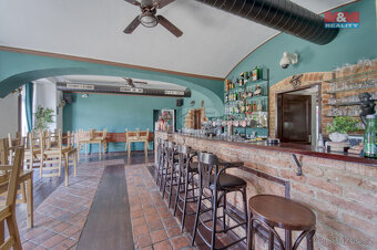 Pronájem restaurace, stravování, 339 m², Praha, ul. Nádražní - 4