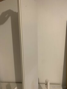 Police IKEA 80 x 20 a dvakrát Ramshult držáky - 4