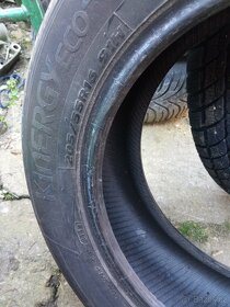 Prodám 2ks letních pneumatik Hankook 205/55 R16 - 4