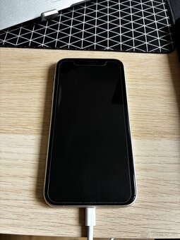 iPhone 11 64GB white - 4