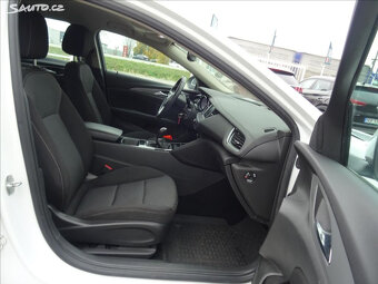 Opel Insignia, 2,0 CDTi 125kW ČR, serviska - 4