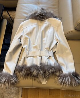 Dámská bílá kožená bunda - 4