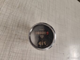 Válečkový tachometr Smiths - 4