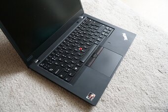 Lenovo ThinkPad T14, 16 GB RAM, dotykovy LCD - 4