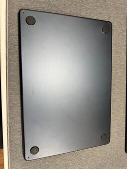 MacBook Air M4, 15" temně inkoustová, 10/10/256 GB/ 16GB - 4