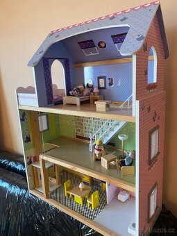 Domeček pro panenky - 4