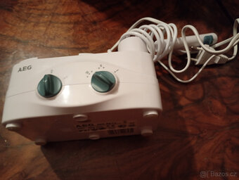 zubní sprcha AEG příkon 46 W - 4