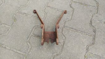 Držák sedla, ČZ 125, 150 C - 4