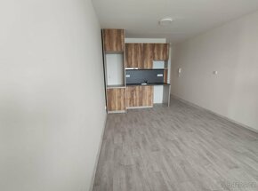 Pronájem 1+kk ( 26 m2) studio flat to rent Brno-Vychodilova - 4