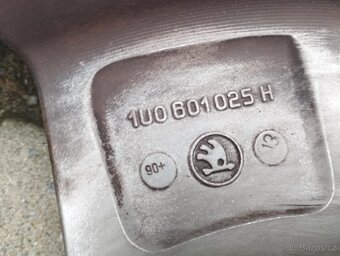 Disk+Pneu Škoda Octavia 195/65 R15 - 4
