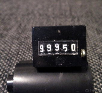 ELEKTROMECHANICKÉ POČÍTADLO IMPULSŮ - 4