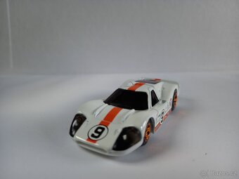 HOT WHEELS - 1967 FORD GT40 Mk.IV -GULF -POZRI DETAILNÉ FOTO - 4