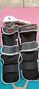 Holenní chrániče na bojové sporty+ suspenzor + obal - 4