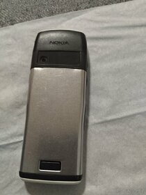 Nokia E 50-1 tlačítkový retro mobilní telefon - 4