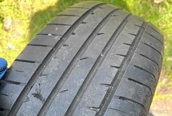 Letni kola Kia Sportage 215/70 R16 5x114.3 ET36
- 4