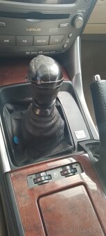 Lexus is220d ND(pouze jako celek)/dojeti/oprava - 4