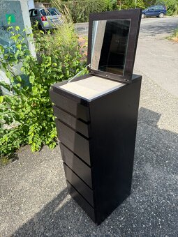 Komoda Malm se 6 zásuvkami - černohnědá + zrcadlo - 4