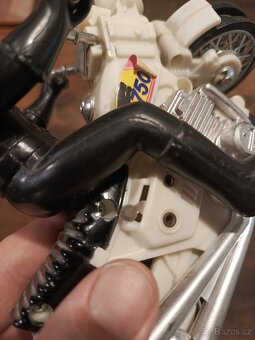 Prodám starou hračku plně funkční - 4