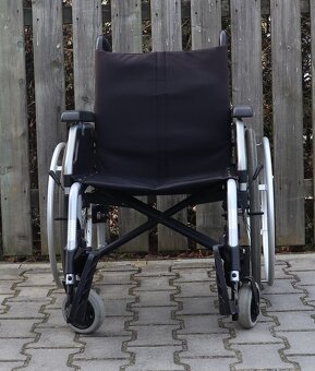 085-Mechanický invalidní vozík Meyra. - 4