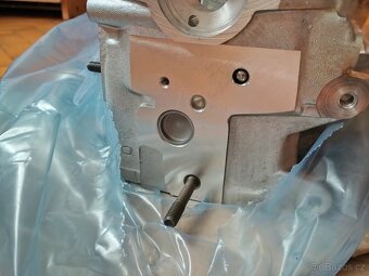 Hlava Motoru 06A103351E - 2.0 MPI VW/Audi/Škoda/Seat - 4