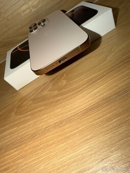 Apple Iphone 16pro 128 GB pouštní titan - 4