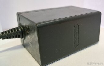 Nabíječka na NINTENDO SWITCH originál - 4