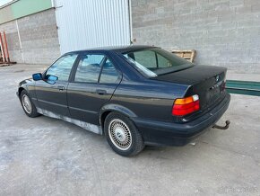 BMW E36 316iA m40 Diamantschwarz - 4