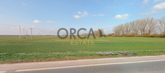 0,1 ha pozemku v k.ú. Hulín - 4