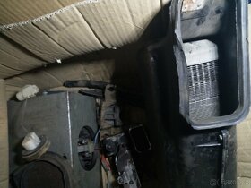 Díly na Škoda 100-110 R.ceny 100-300 Kč za kus. - 4