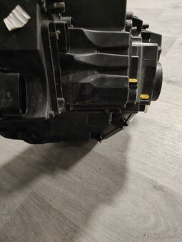 Škoda Karoq světlo 57B941016F - 4