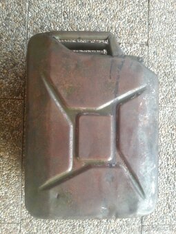 kanistr   anglie - 4