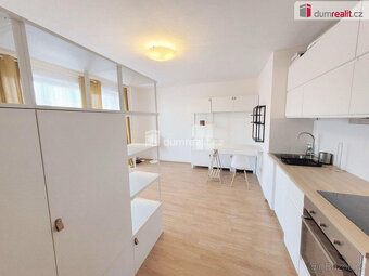 Světlý byt 1+kk, 32 m2 + 5 m2 balkon, parkkovací stání, 4.pa - 4