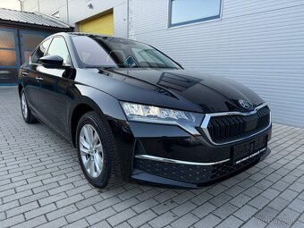 Škoda OCTAVIA IV 1.5 TSi SELECTION LED KAMERA 2025 ZÁRUKA - 4