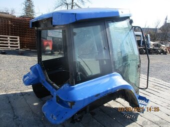 Case  Ford New-holand kabina - 4
