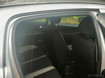 207 - 1.4i 55 kW klima funkční - 4