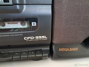 Sony CFD 555L - 4