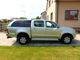 TOYOTA HILUX 2.5,4x4, PŮVOD ČR,2.MAJ.,RADLICE+SYPAČ,TAŽNÉ - 4