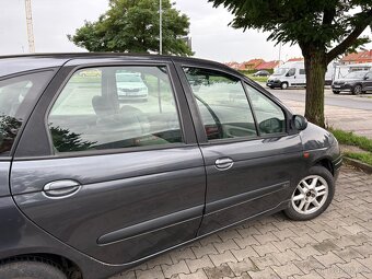 Renault Scenic - 4
