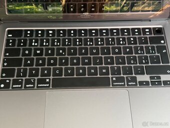 MacBook Air M3, záruka - 4