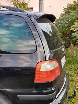 Ford Galaxy II - 4