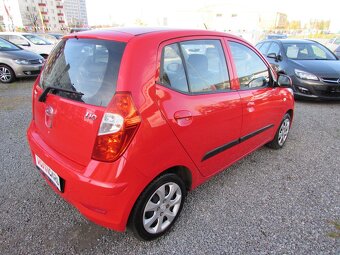 Hyundai i10 1.1i 51kW, nová STK, serviska, klima - 4