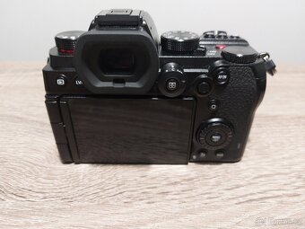 Panasonic Lumix S5 - 4