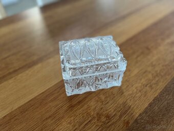 Skleněná dóza - 4