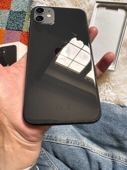 Apple iPhone 11 128GB, černý, TOP stav, nová baterie - 4