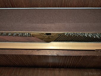 Pianino - Klavír - 4