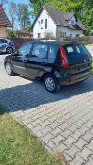 Ford fiesta 1.3i R.v.2006 - 4